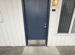 1916 1st St APT 1, Marysville, WA 98270