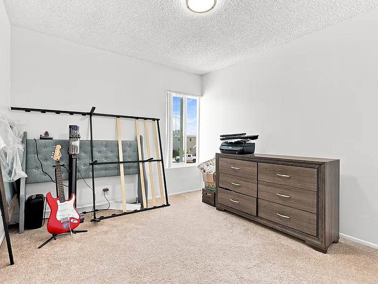 6353 Hummingbird St — Photo 5