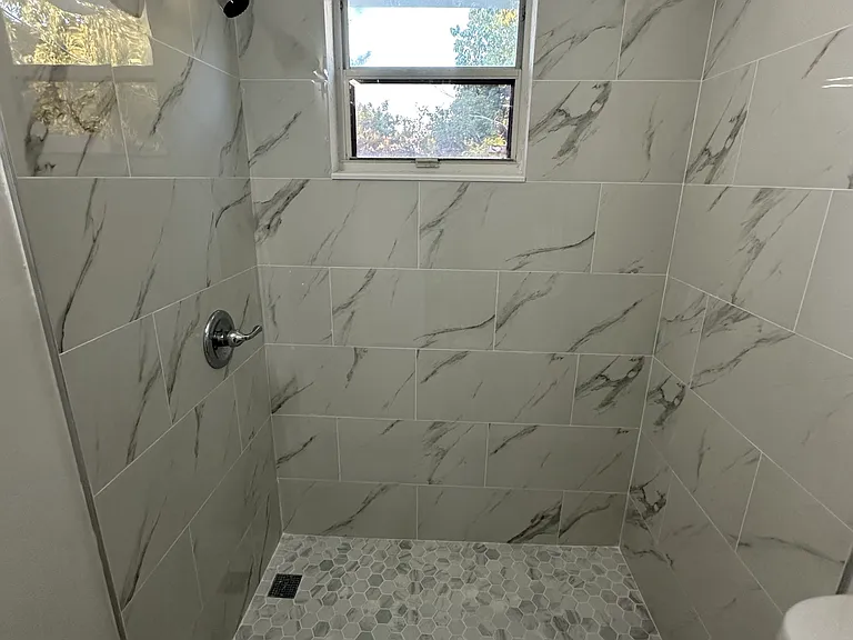 2028 SW 2nd St #3 — Photo 5