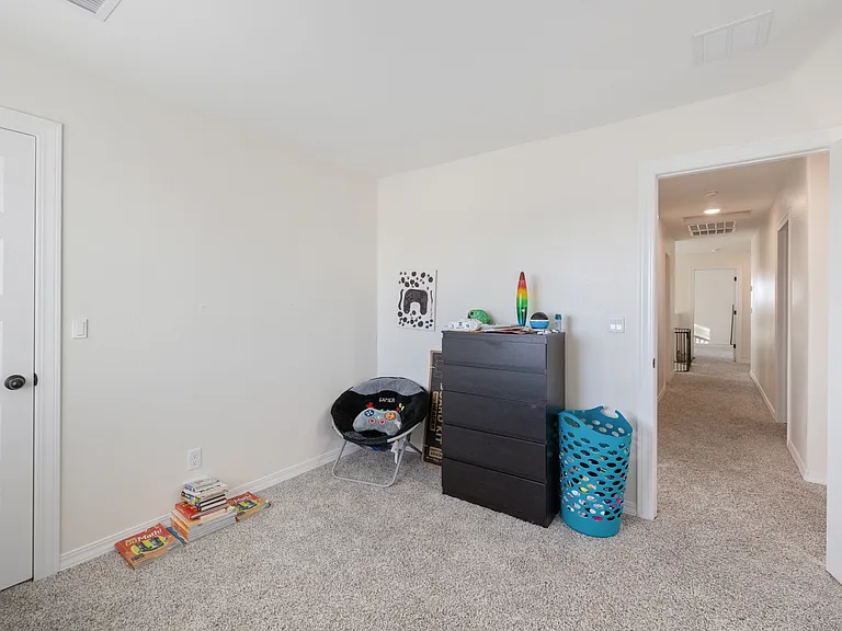 12804 De La Rosa Ave — Photo 32