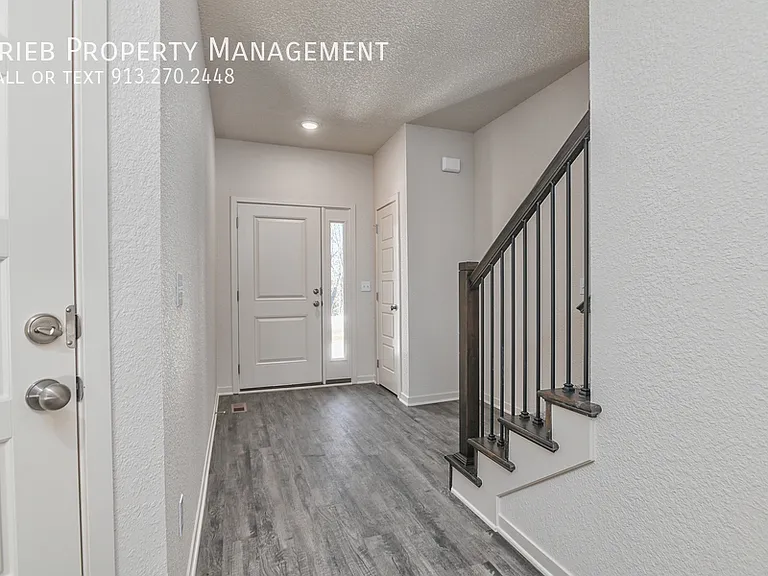 3239 N 103rd Pl #32 — Photo 3