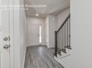 3256 N 103rd Pl, Kansas City, KS 66109