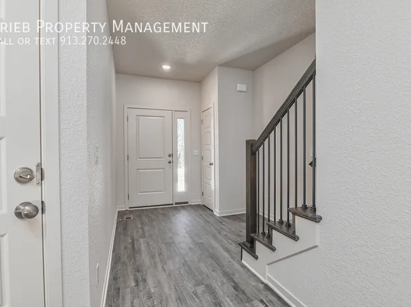 10336 Farrow Ave Building 5, Kansas City, KS 66109