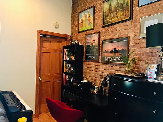 Rented by Haven Group Real Estate, LLC | media 9