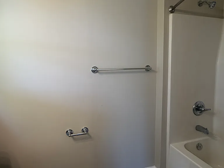 202 Pulliam St — Photo 11