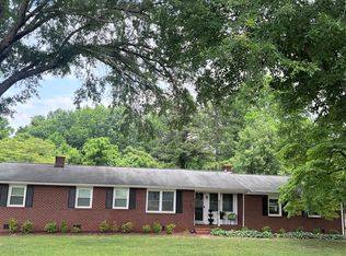 4444 Ashe Dr, Burlington, NC 27215