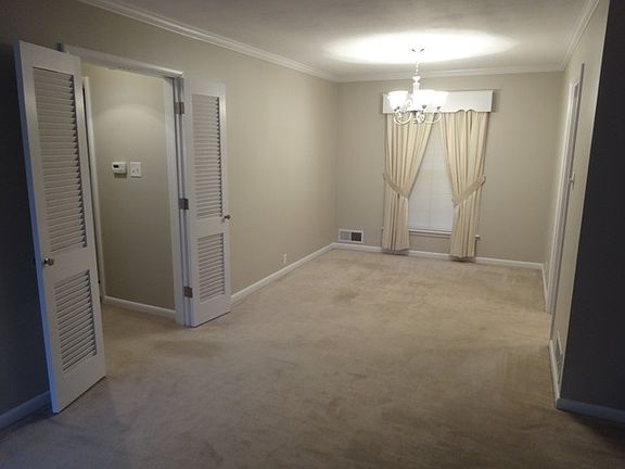 4th image of 333 S 32nd St