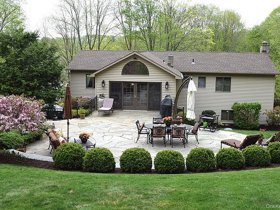 2nd image of 102 Nicholson Road