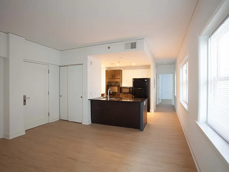 Dining/Living room