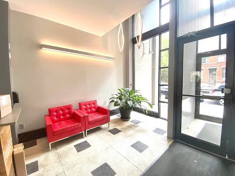 492 Henry St #5E — Photo 15