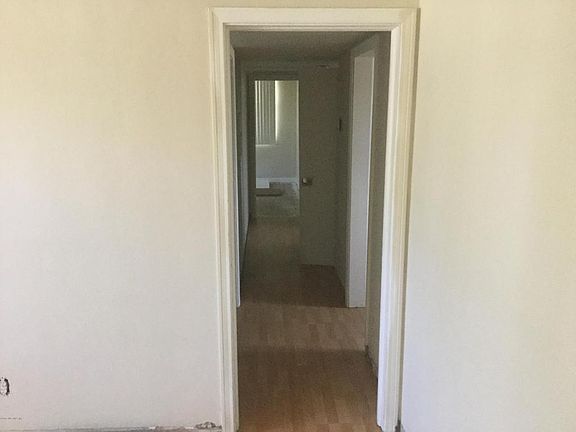 5th image of 6136 Columbine Dr