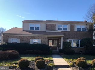 1810 Rolling Ln, Cherry Hill, NJ 08003