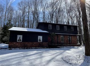 17103 Messenger Rd, Auburn Township, OH 44023