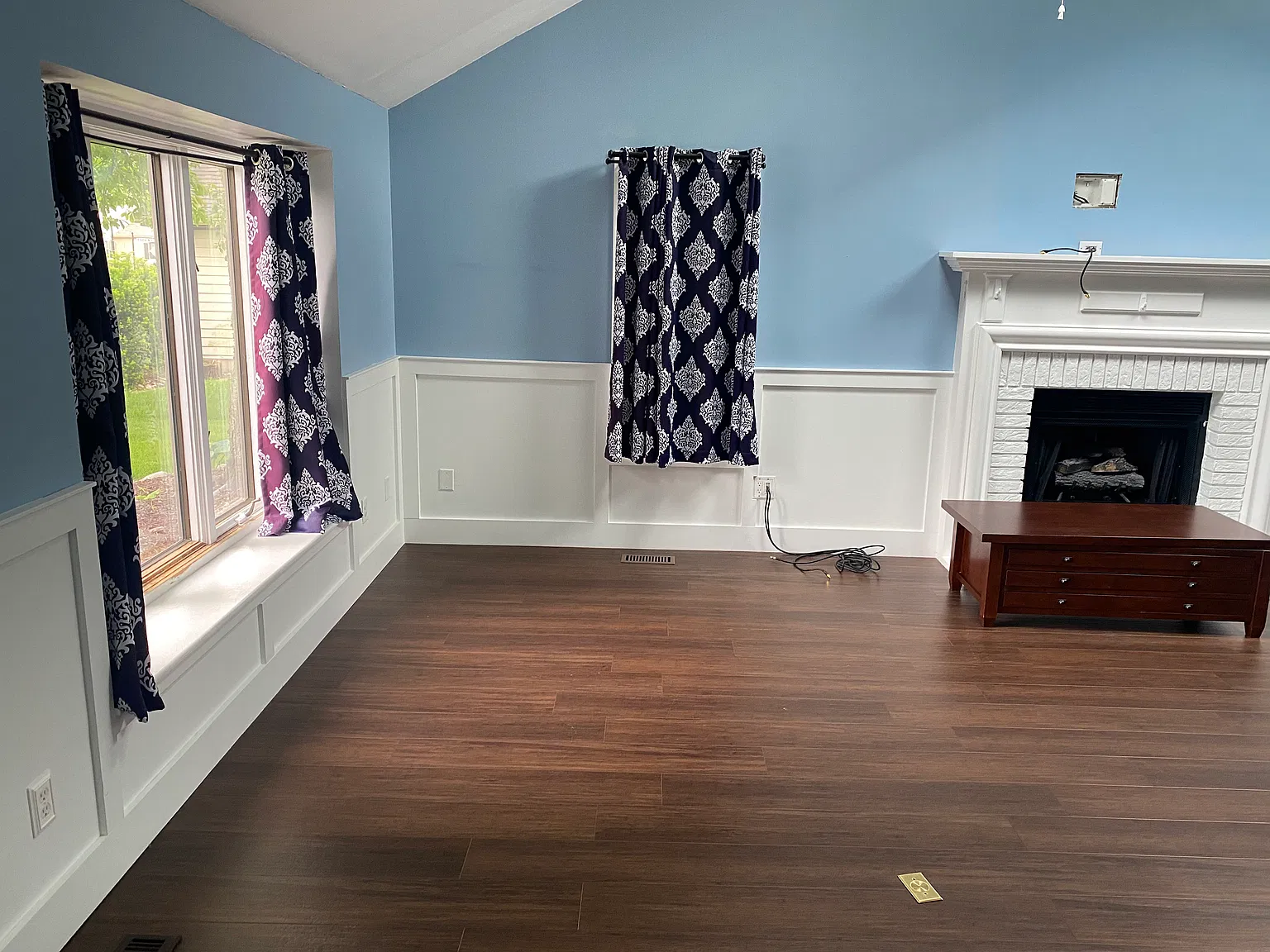 4 bed, 2400 sqft, $2,700 — Photo 4