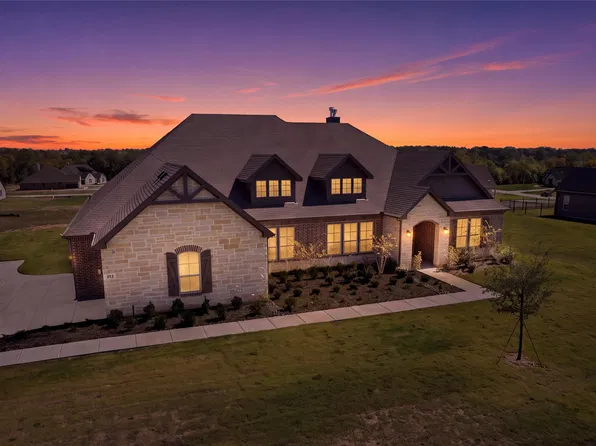813 Valley Ridge Rd, Van Alstyne, TX 75495