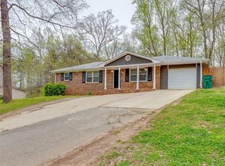 4295 Parkridge Dr, Powder Springs, GA 30127