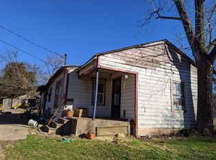 913 W Collins St, Denison, TX 75020
