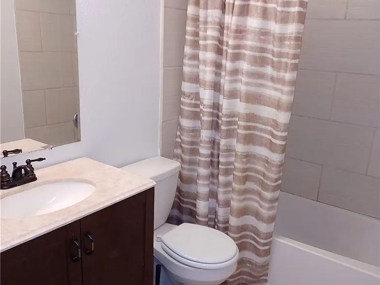 904 University Oaks Blvd #101 — Photo 11