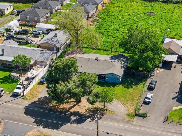 835 Cherry St, Medford, OR 97501
