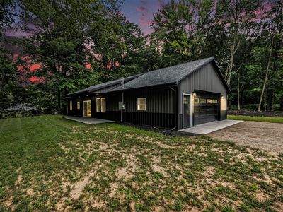 1156 W Country Trl, White Cloud, MI, 49349