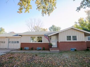 630 S Herschel Ave, Wichita, KS 67209