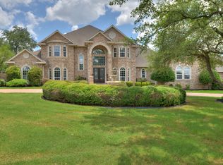 108 Haneman Cv, Leander, TX 78641