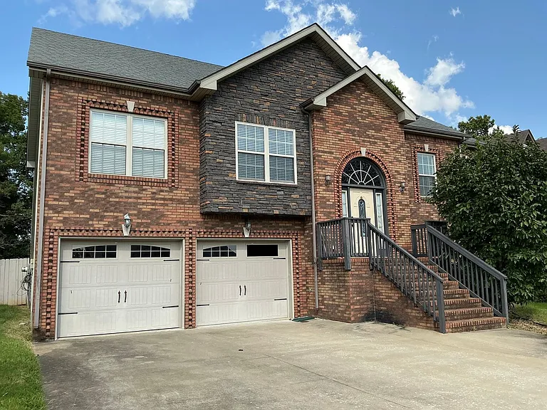1712 Apache Way — Photo 2