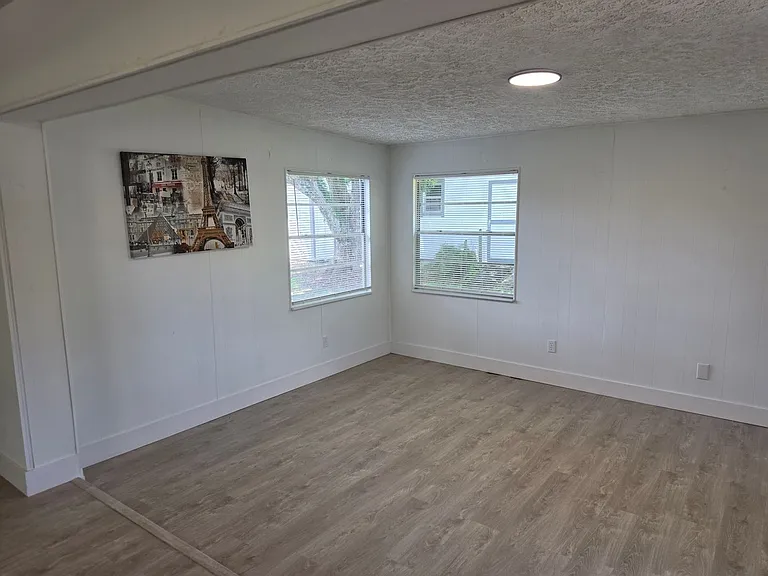640 Westward Cir — Photo 9