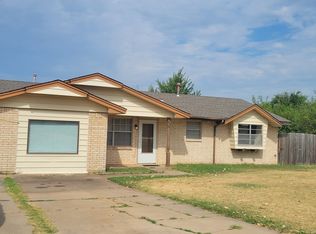 4708 SE Mieling Dr, Lawton, OK 73501