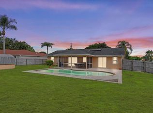 2492 SE Rival Ave, Port Saint Lucie, FL 34952
