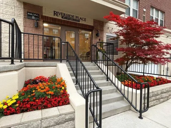 118 South Washington STREET #100B, Green Bay, WI 54301