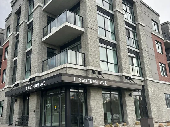 1 Redfern Ave #202, Hamilton, ON L9C 0E6