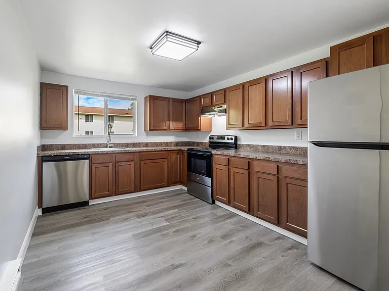 436-438 S Main St #300E — Photo 2