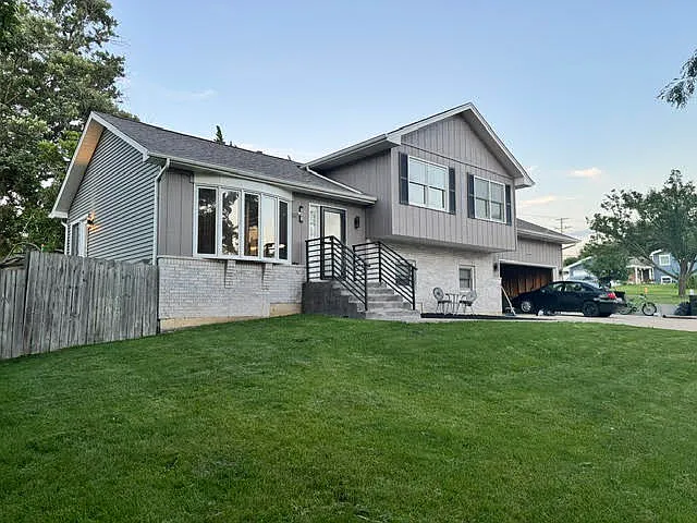 2S151 Avondale Ln — Photo 27