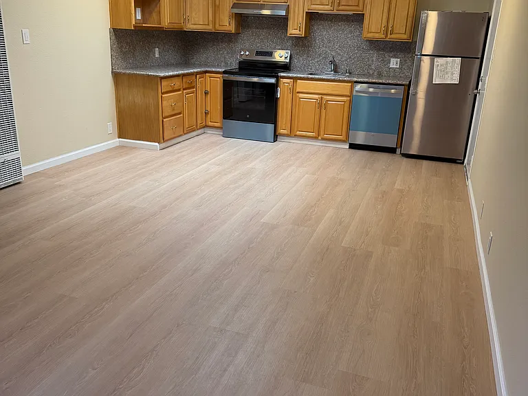 590 Hazel Dell Way #3 — Photo 3