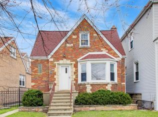 6674 W Hayes Ave, Chicago, IL 60631