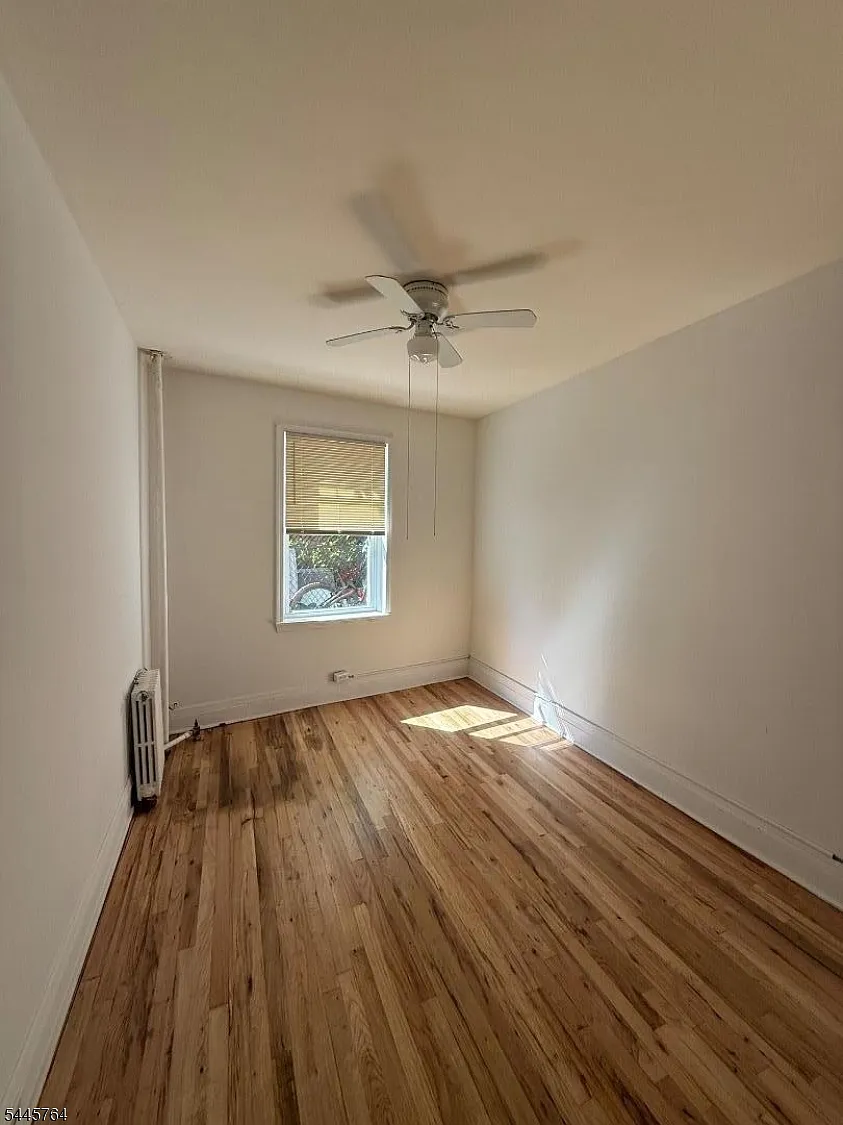 1 bed, 1.0 bath, $1,700 — Photo 4
