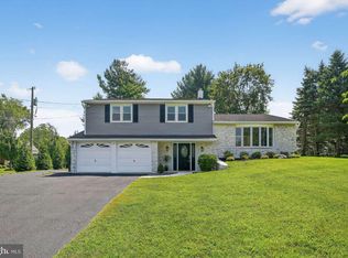 1841 Buck Rd, Feasterville, PA 19053