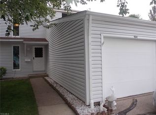 194 Deepwood Dr, Wadsworth, OH