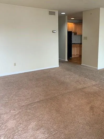 1601 Delaware Ave #26C — Photo 5