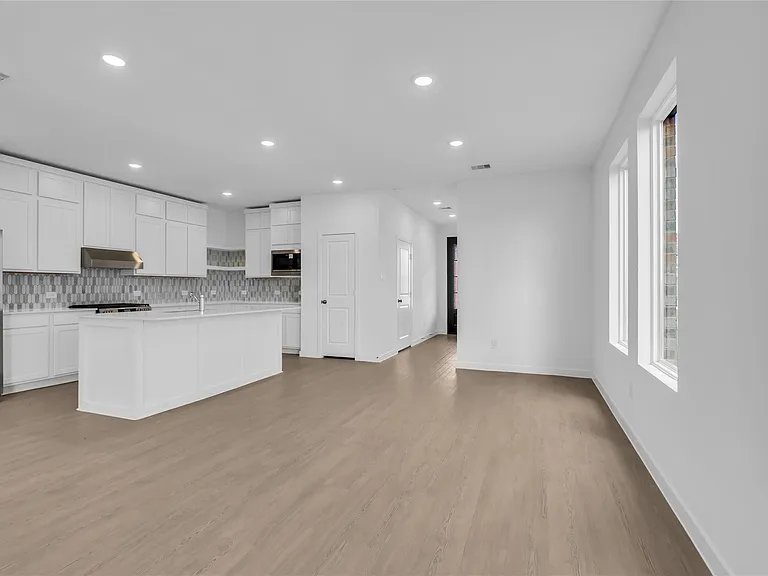11688 Lazy Oak Creek Dr — Photo 12