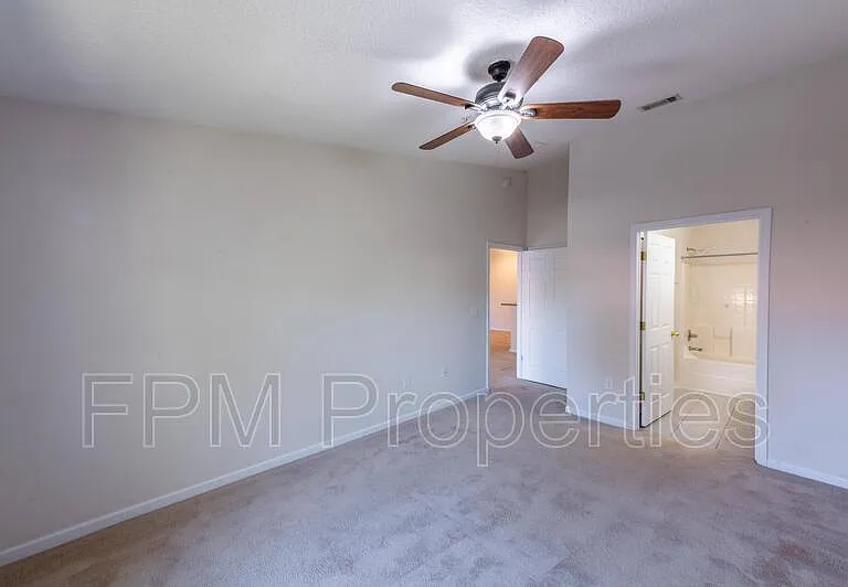 9505 Armelle Way #14 — Photo 25