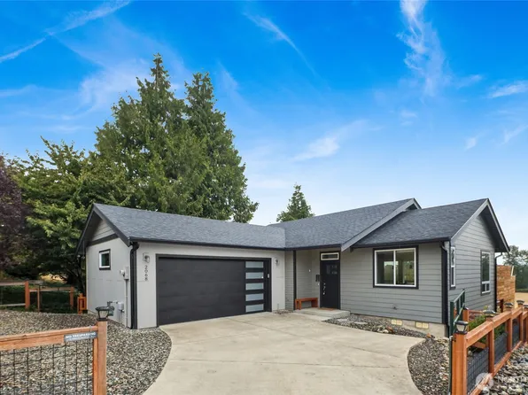 2068 Bakerscape Court, Ferndale, WA 98248