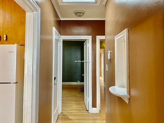 5th image of 819 47th Ave