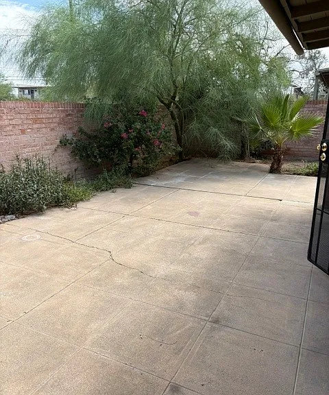 2451 N Park Ave #C — Photo 1