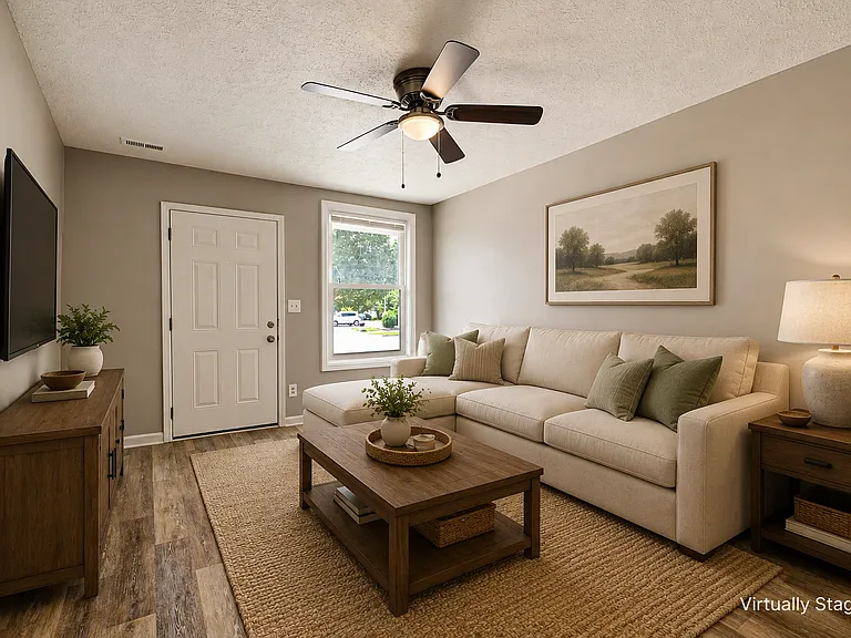 1307 E Market St #1 — Photo 5