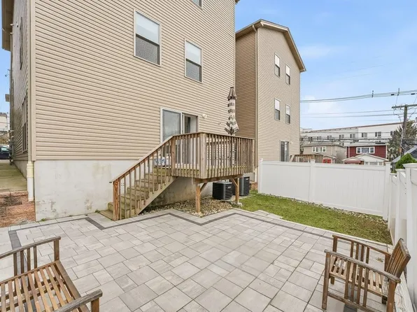 5103 Meadowview Avenue image 24 of 28