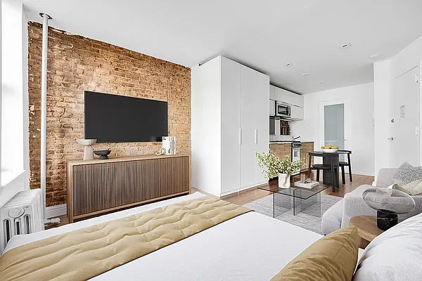 Rented by REAL New York | media 5