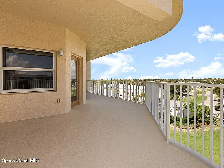 807 Mystic Dr #C-510 — Photo 32