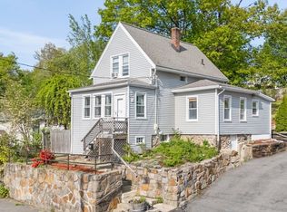 82 Brooks St, Worcester, MA 01606